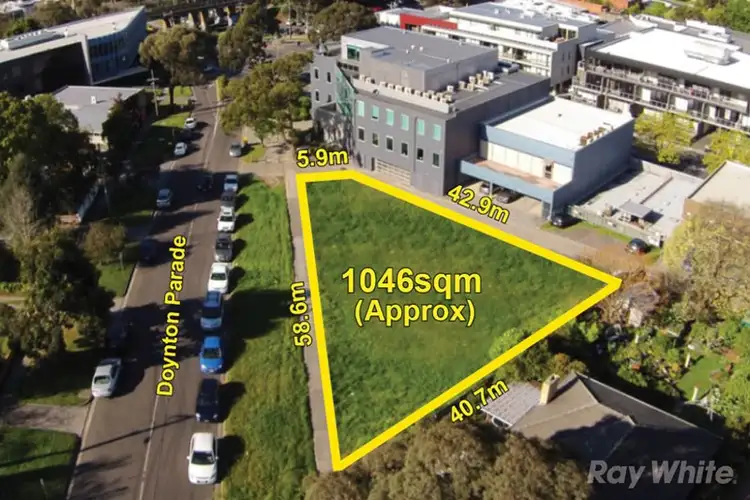 2 Doynton Parade, Mount Waverley VIC 3149