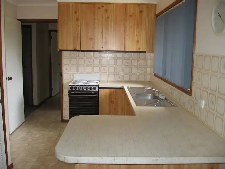 Third view of Homely house listing, 2/13 Hart Street, Rochester VIC 3561