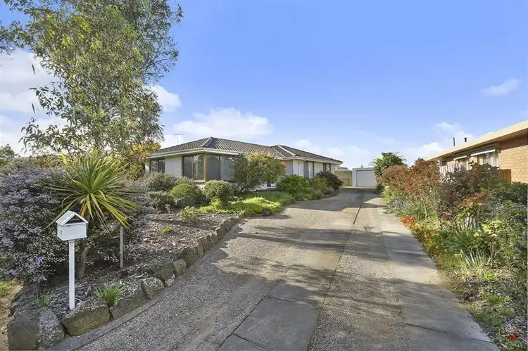 4 Madigan Court, Highton VIC 3216