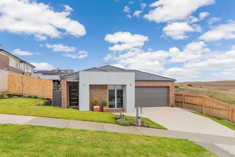5 Floreat Avenue, Highton VIC 3216