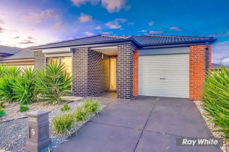 Second view of Homely house listing, 7 Tallgrass Avenue, Truganina VIC 3029