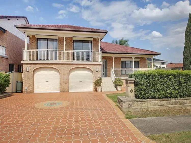 30 Flemington Street, St Johns Park NSW 2176