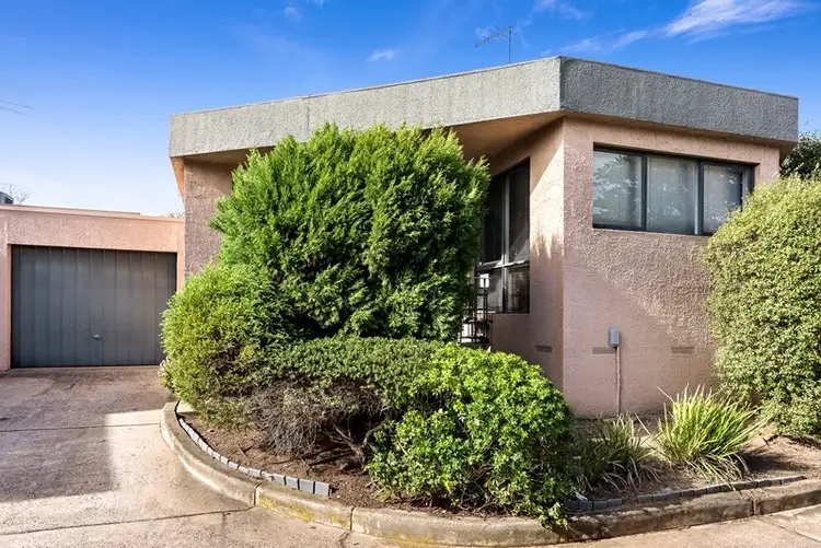 Main view of Homely unit listing, 3/62-64 Waverley Road, Chadstone VIC 3148