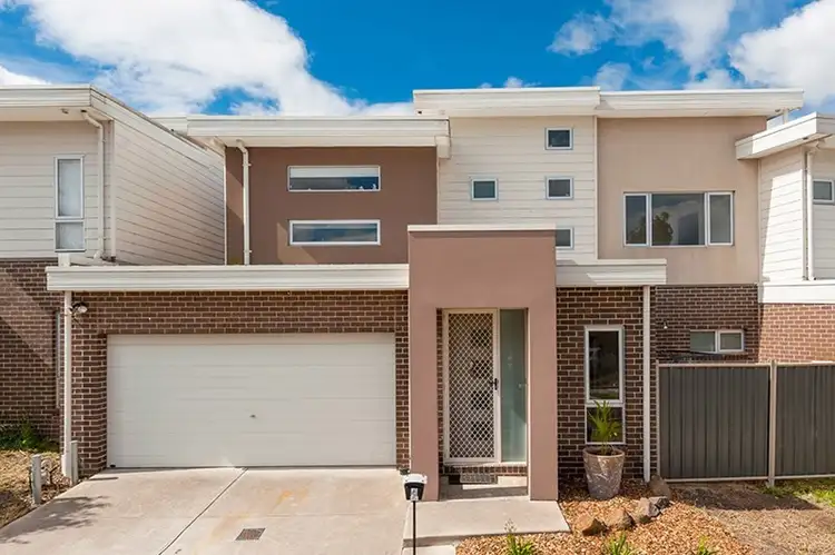 Main view of Homely townhouse listing, 4 Jarrah Place, Craigieburn VIC 3064