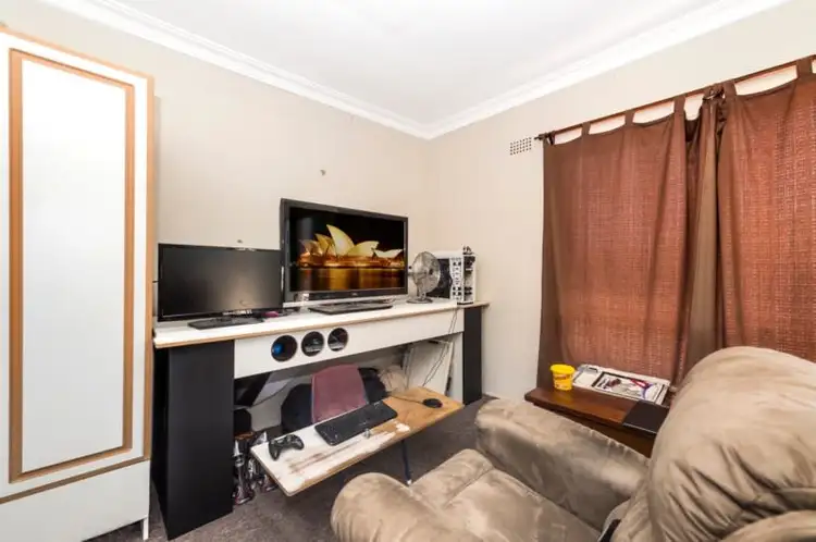 Second view of Homely unit listing, 4/124 Henderson Road, Queanbeyan NSW 2620