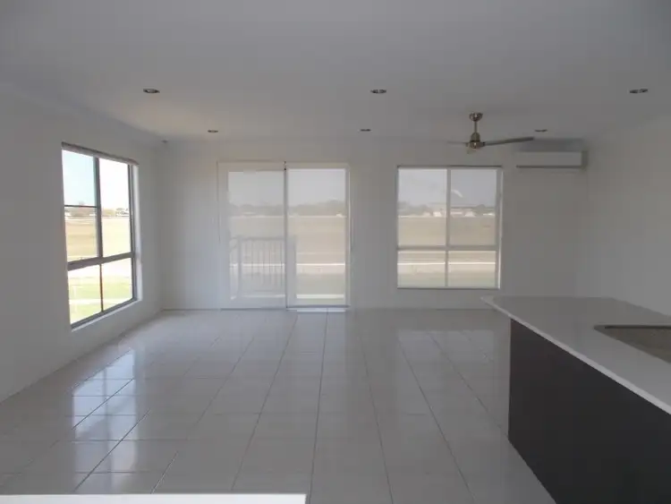 Fifth view of Homely house listing, 1/47 Makybe Diva Drive, Ooralea QLD 4740