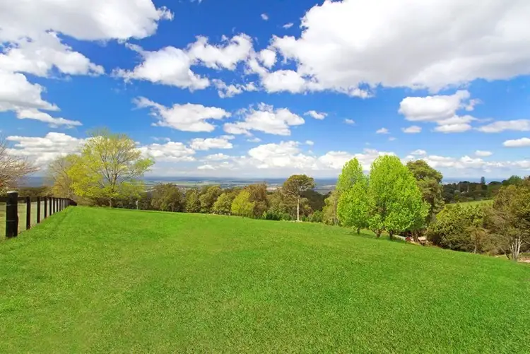 1350 Bells Line of Road, Kurrajong Heights NSW 2758