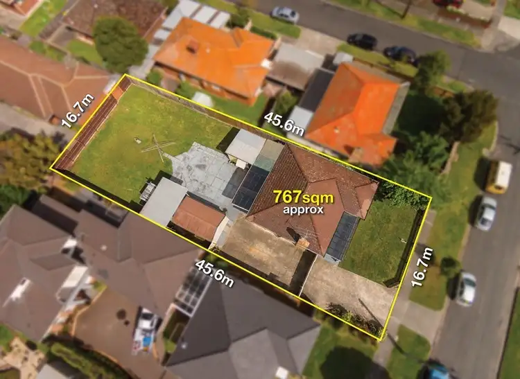 17 Cash Street, Kingsbury VIC 3083