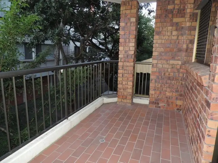 4/60 Bauer Street, Southport QLD 4215