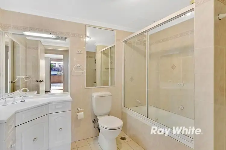 Fifth view of Homely apartment listing, 18/25 Market Street, Sydney NSW 2000