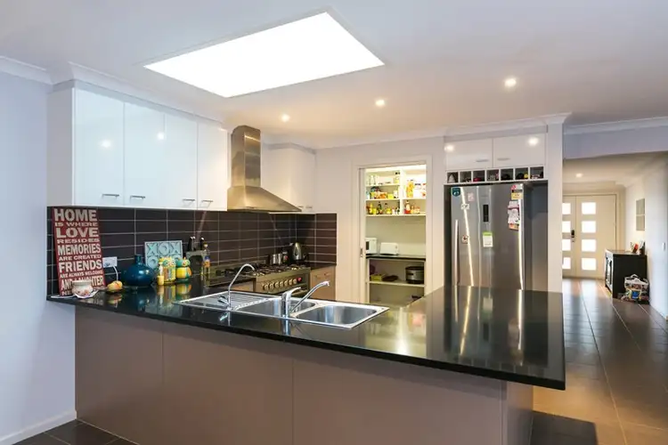 Third view of Homely house listing, 5 Klim Avenue, Kangaroo Flat VIC 3555