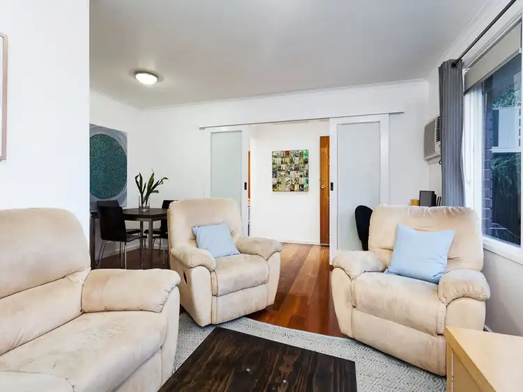 2/3 Delacombe Court, Cheltenham VIC 3192