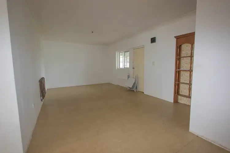 Fifth view of Homely house listing, 25 Watermain Street, Narrandera NSW 2700