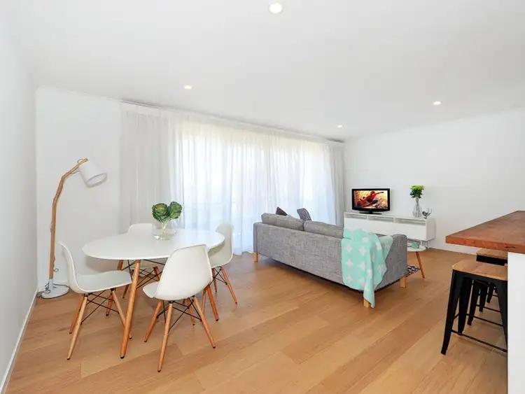 Third view of Homely unit listing, 6/43 Chelsea Avenue, Broadbeach QLD 4218