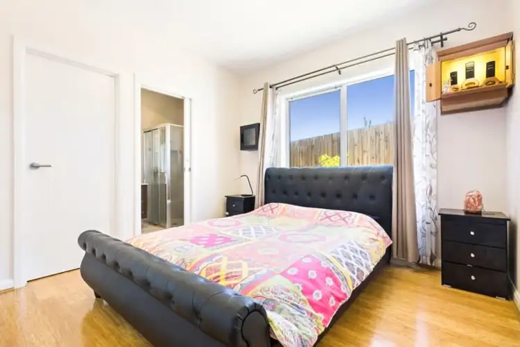 Sixth view of Homely unit listing, 2/70 Ferntree Gully Road, Oakleigh East VIC 3166