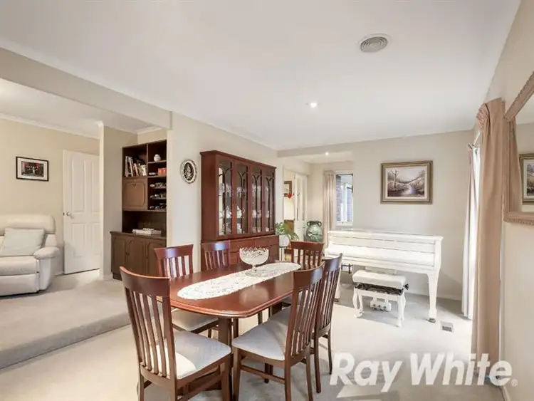 Third view of Homely house listing, 5 Settlers Court, Vermont South VIC 3133