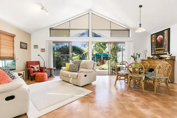 Second view of Homely house listing, 68 Mountjoy Terrace, Wynnum QLD 4178