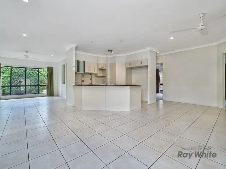 8 Capricorn Street, Bentley Park QLD 4869