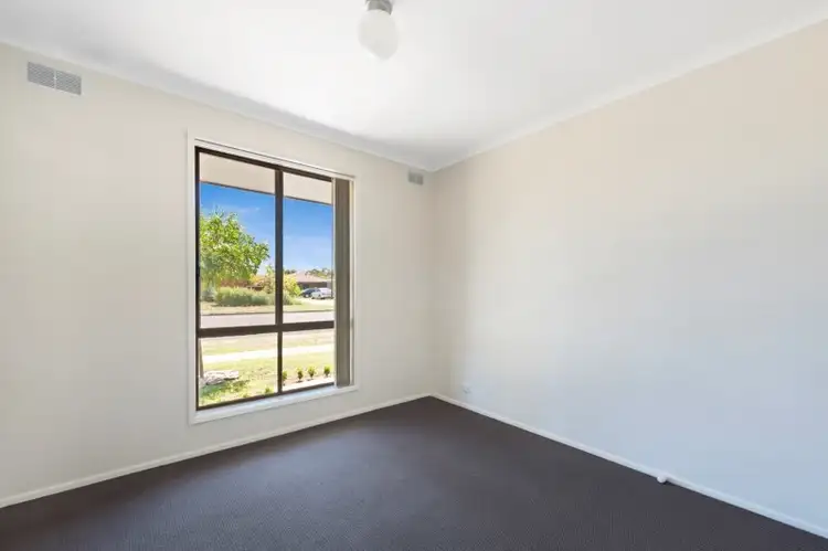 Sixth view of Homely unit listing, 2/25 Campbell Avenue, Wodonga VIC 3690