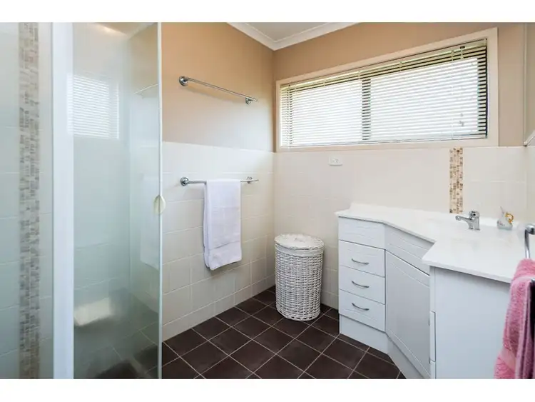 Second view of Homely house listing, 4 Sasa Place, Runcorn QLD 4113