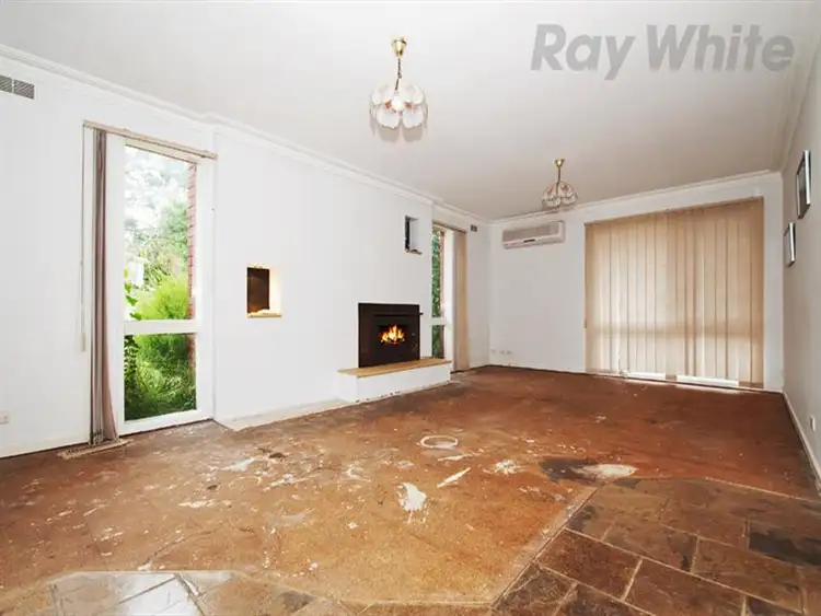 Second view of Homely house listing, 7 LONG VIEW Road, Mount Evelyn VIC 3796