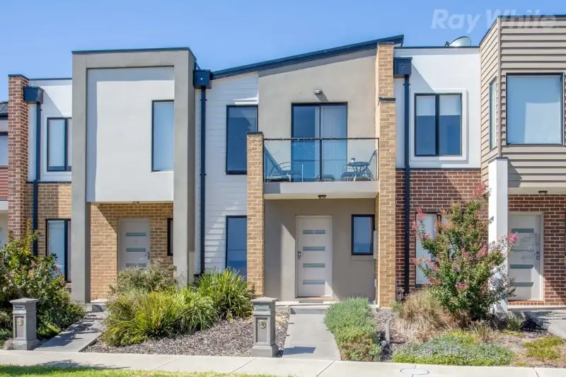 Main view of Homely townhouse listing, 37 McCubbin Way, Mernda VIC 3754
