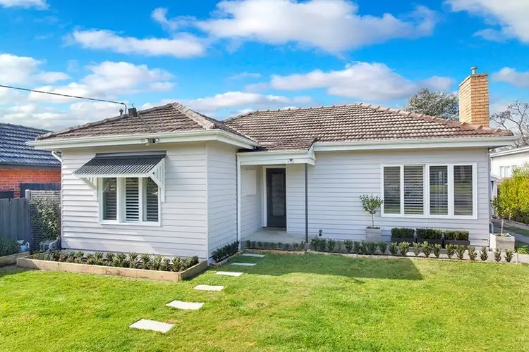 Second view of Homely house listing, 32 Kinrade Street, Hughesdale VIC 3166
