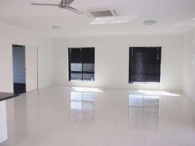 Fifth view of Homely house listing, 8 Moriarty Street, Emerald QLD 4720