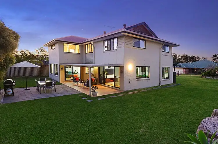 10 Pinehurst Court, Albany Creek QLD 4035