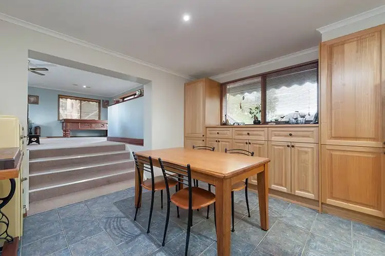 Fourth view of Homely house listing, 4 Penryn Place, Craigieburn VIC 3064
