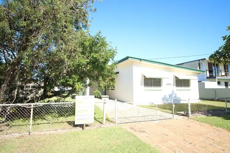 20 kingfisher Drive, Bongaree QLD 4507
