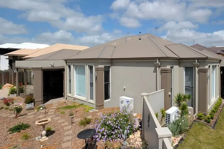 Main view of Homely unit listing, 2/21 Kearney Street, Kearneys Spring QLD 4350