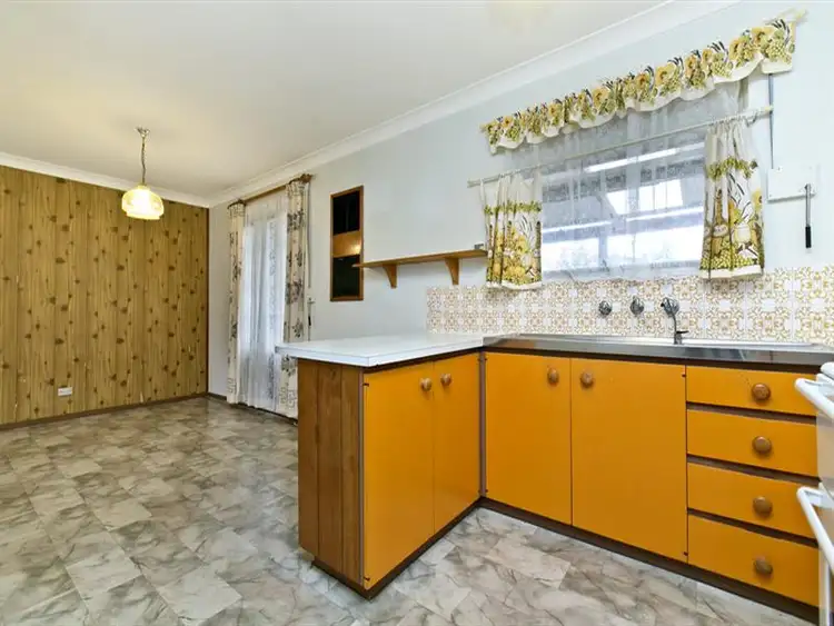 Sixth view of Homely house listing, 3 Erlunga Court, Pooraka SA 5095
