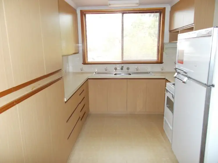 Second view of Homely house listing, 2 Eighth Street, Bordertown SA 5268