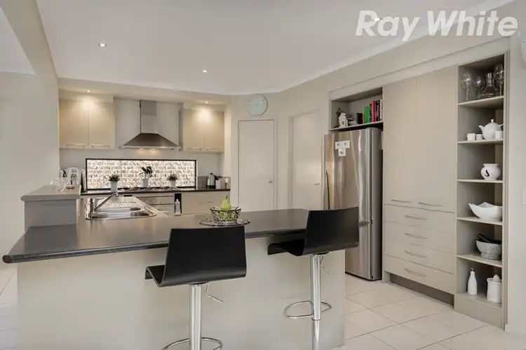 Fifth view of Homely house listing, 15 Scarlet Drive, Bundoora VIC 3083