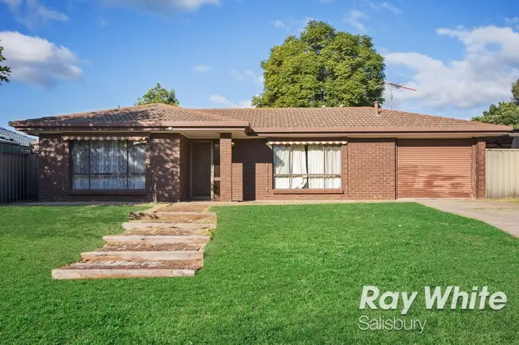 25 Pinda Court, Craigmore SA 5114