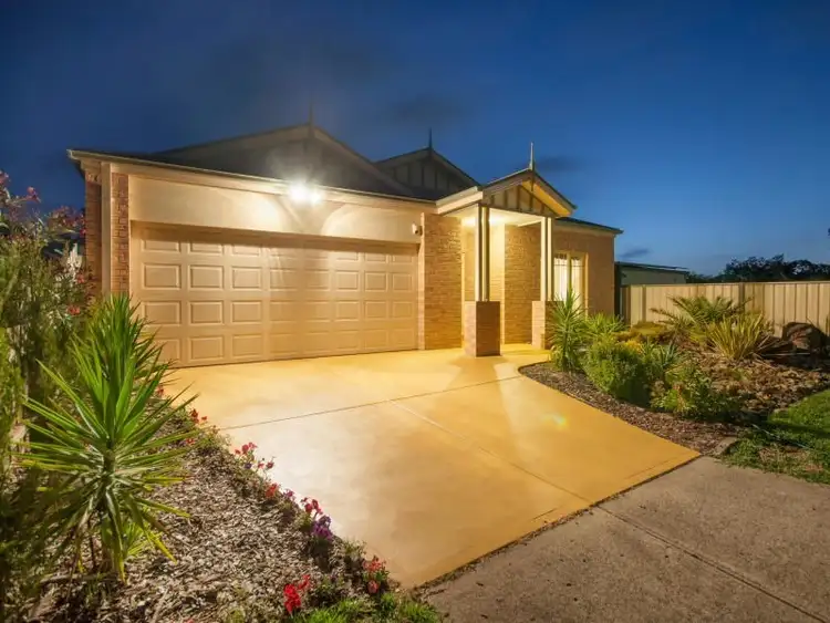 Main view of Homely house listing, 3 Serra Close, Langwarrin VIC 3910