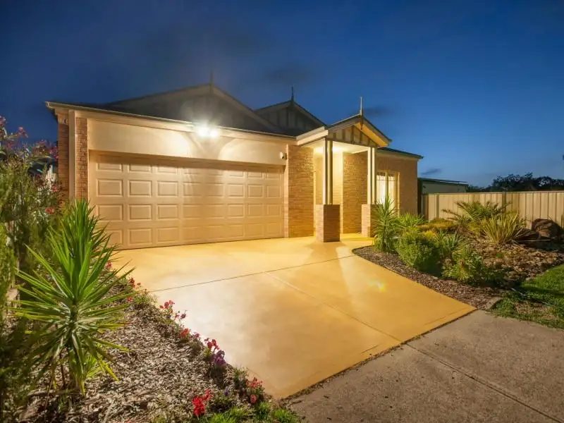 Main view of Homely house listing, 3 Serra Close, Langwarrin VIC 3910