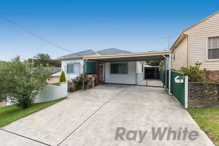 Main view of Homely house listing, 7 Heshbon Street, Gateshead NSW 2290