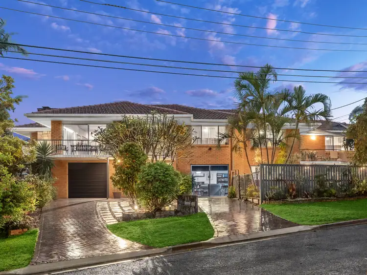 12 Mayheck Street, Tarragindi QLD 4121