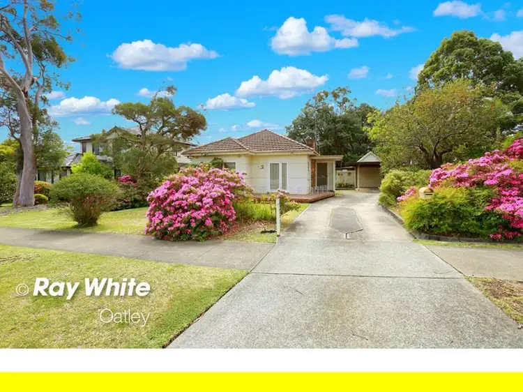 54 Samuel Street, Peakhurst NSW 2210