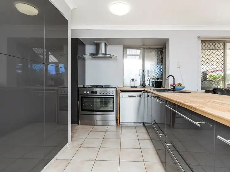 44 Link Way, Cooloongup WA 6168