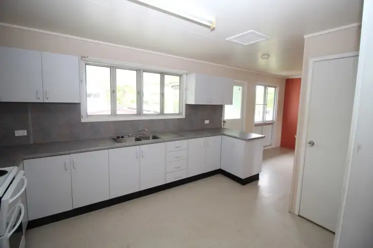 Fourth view of Homely house listing, 8 Garnet Street, Emerald QLD 4720
