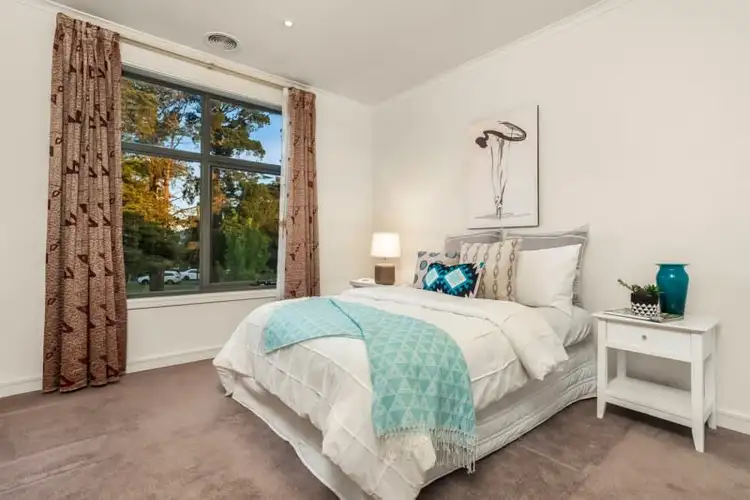 Seventh view of Homely house listing, 1 Mills Court, Mulgrave VIC 3170