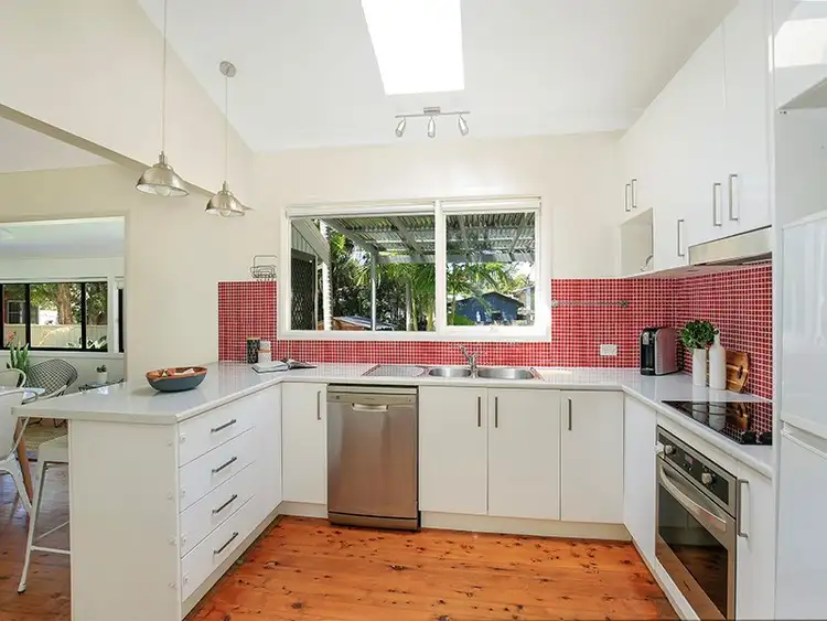 Third view of Homely house listing, 3 Janet Court, Figtree NSW 2525