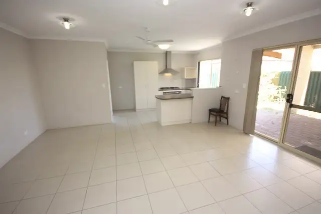 Sixth view of Homely house listing, 7a Haslemere Way, Morley WA 6062