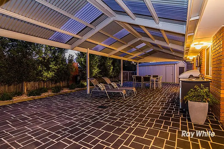 4 Shadi Court, Cranbourne West VIC 3977