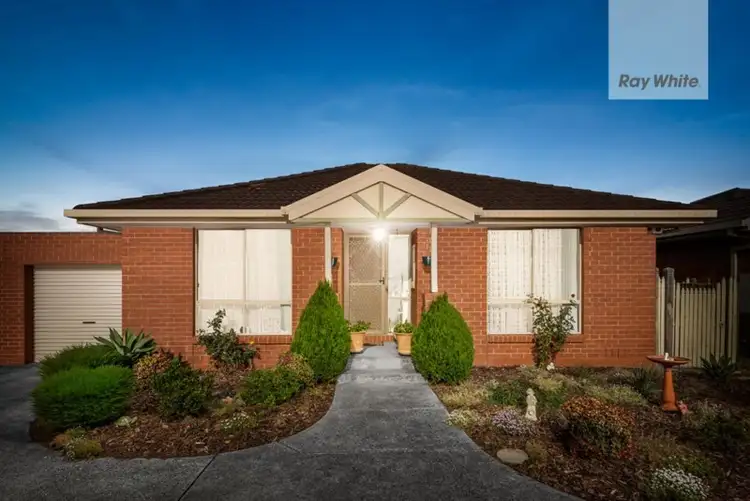 2/4 Chenies Street, Reservoir VIC 3073