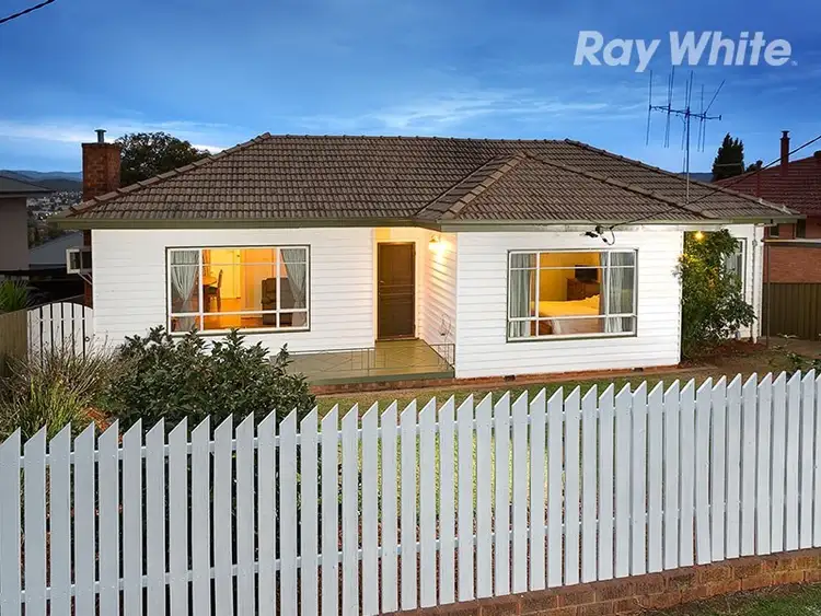 289 Highview Crescent, Lavington NSW 2641
