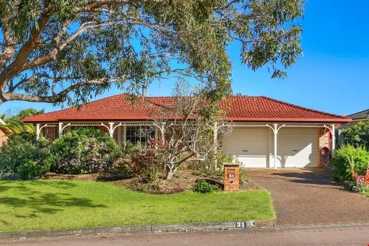 31 Highland Road, Green Point NSW 2251